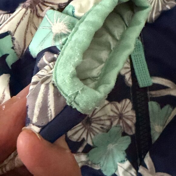 Patagonia Child's Reversible Down Puffer Jacket Hood Blue Floral No Size Tag 2T - Picture 8 of 13